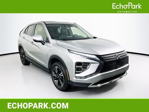 Labrador Black Pearl 2024 Mitsubishi Eclipse Cross SE