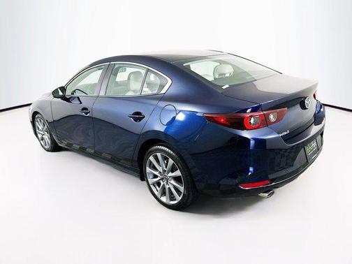 2025 Mazda Mazda3 FWD w/Preferred Package