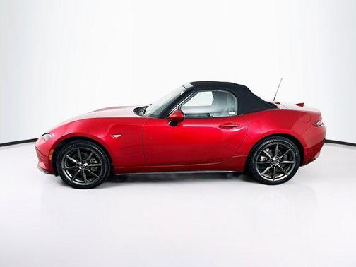Red 2016 Mazda MX-5 Miata Grand Touring