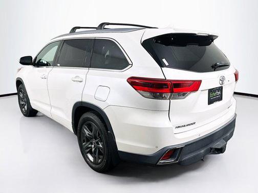 2017 Toyota Highlander Limited Platinum