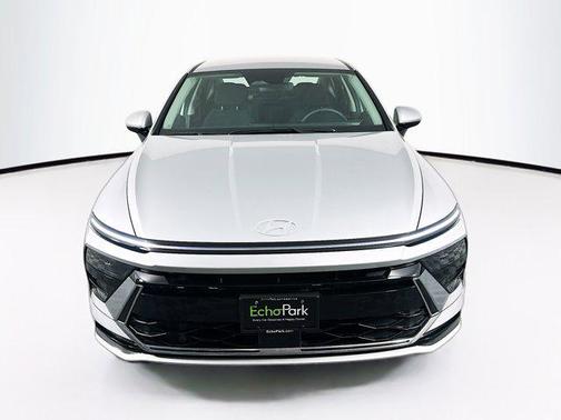 Aero Silver 2025 Hyundai SONATA SEL