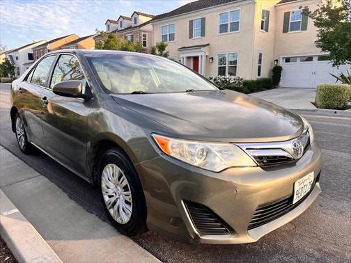 2014 Toyota Camry LE