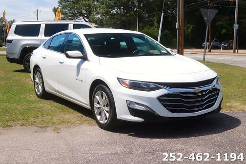Summit White 2025 Chevrolet Malibu LT