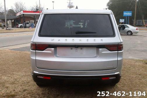 2024 Jeep Wagoneer Series II