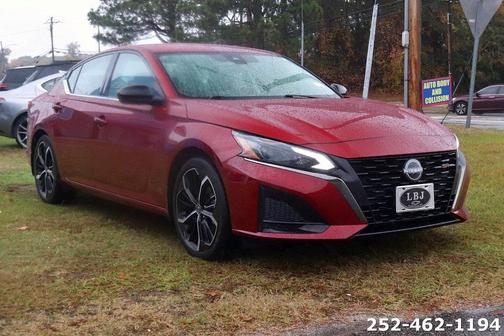 2024 Nissan Altima 2.5 SR