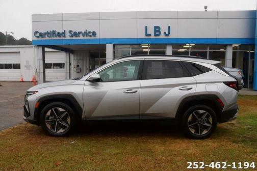 2025 Hyundai TUCSON SEL