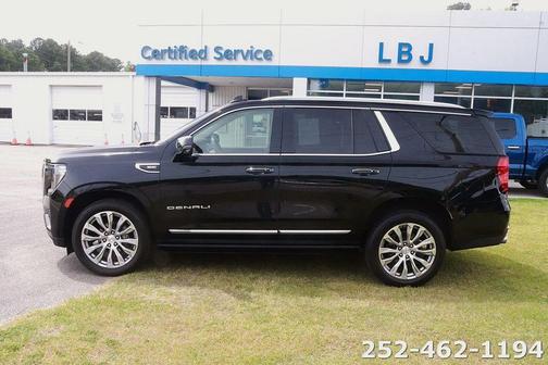Onyx Black 2023 GMC Yukon Denali