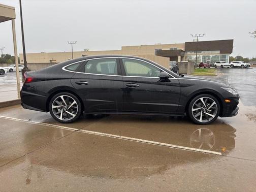 2023 Hyundai SONATA SEL Plus