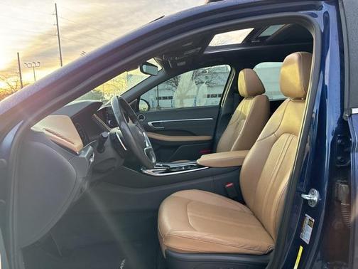 2021 Hyundai SONATA Limited