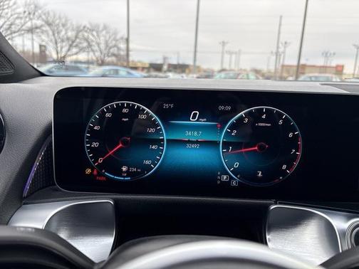 2021 Mercedes-Benz GLB 250 4MATIC