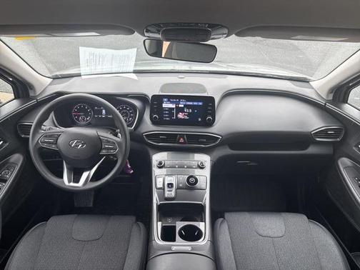 2022 Hyundai SANTA FE SE