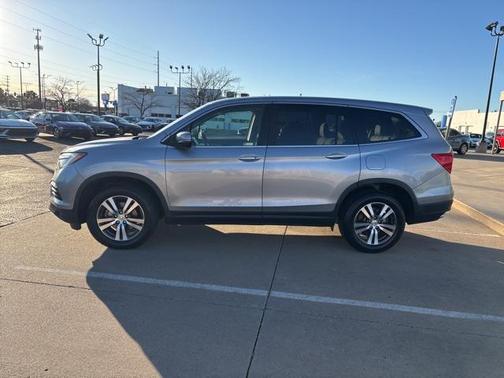 2018 Honda Pilot EX