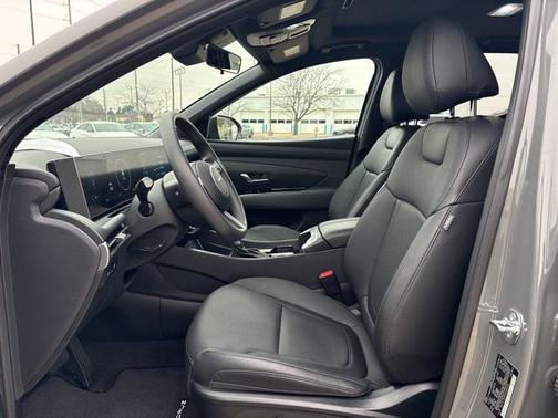 2025 Hyundai SANTA CRUZ SEL Activity