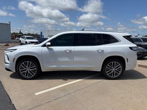 2025 Buick Enclave Avenir FWD