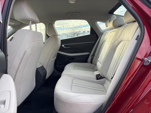 2025 Hyundai SONATA SEL