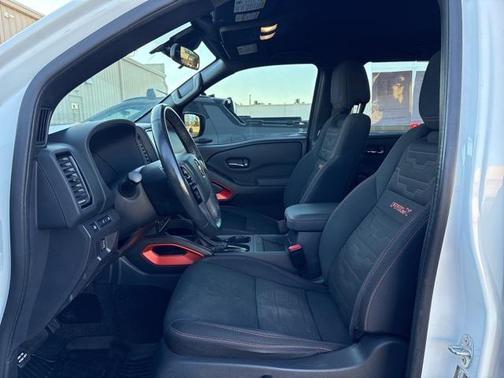 2022 Nissan Frontier PRO-X