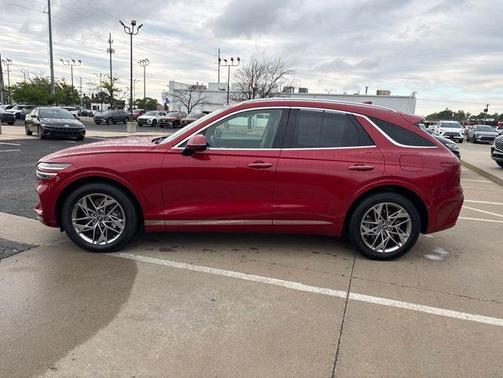Mauna Red 2025 Genesis GV70 2.5T AWD