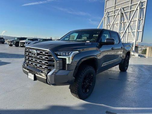2025 Toyota Tundra Platinum