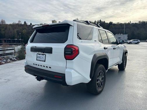 Ice Cap 2026 Toyota 4Runner SR5