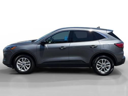 Carbonized Gray Metallic 2022 Ford Escape SE