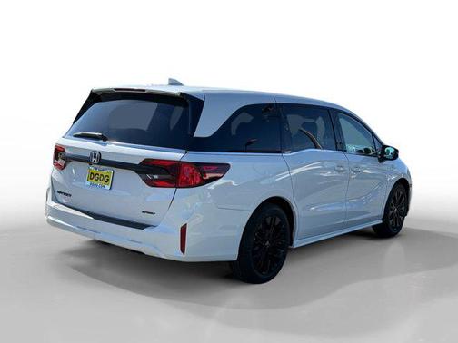 WHITE PEARL 2026 Honda Odyssey Sport-L