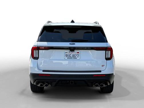 Star White Metallic Tri-Coat 2025 Ford Explorer ST