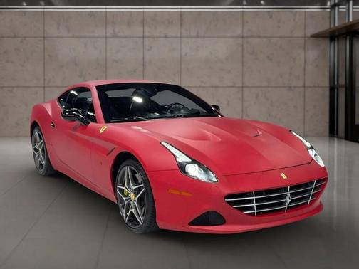 2016 Ferrari California T