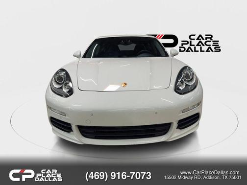 2015 Porsche Panamera 4