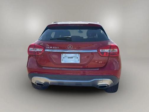 2018 Mercedes-Benz GLA 250 Base