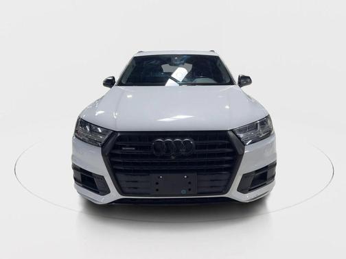 2019 Audi Q7 45 Premium Plus