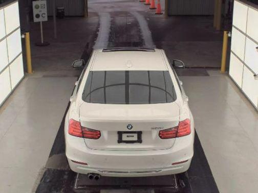 2015 BMW 328 328i Sedan 4D