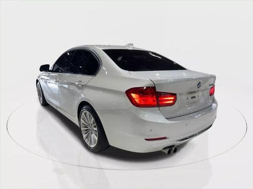 2015 BMW 328 328i Sedan 4D