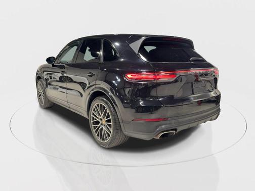 2019 Porsche Cayenne Cayenne