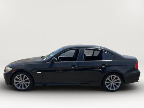 2011 BMW 328 328i Sedan 4D