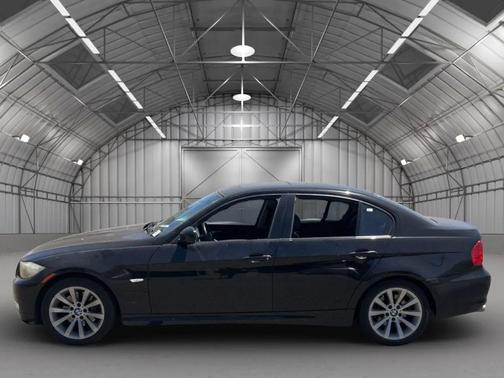 2011 BMW 328 328i Sedan 4D