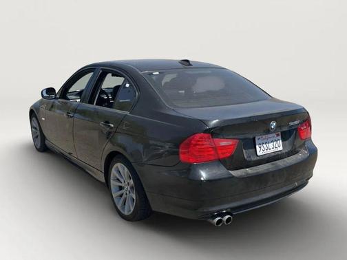 2011 BMW 328 328i Sedan 4D
