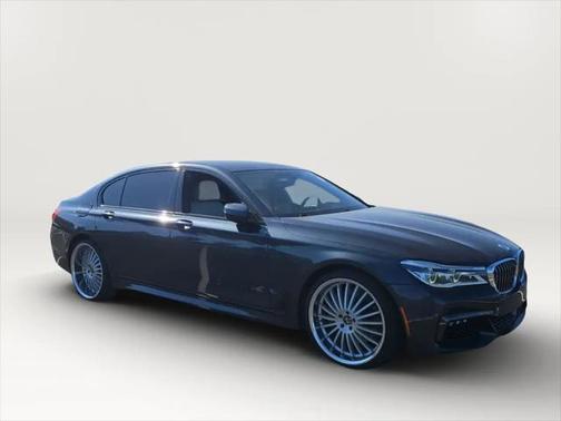 2017 BMW 750 I