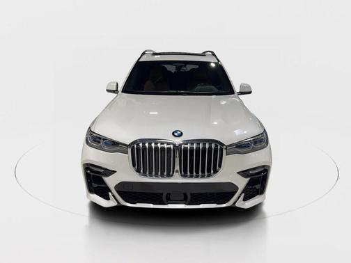 2019 BMW X7 xDrive50i
