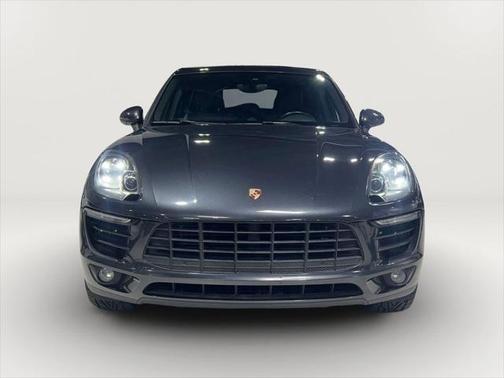 2018 Porsche Macan Base