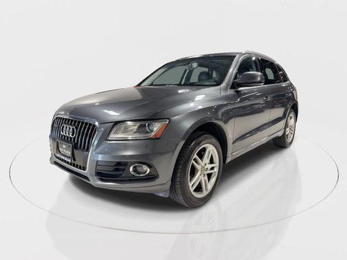 2017 Audi Q5 2.0T Premium Plus
