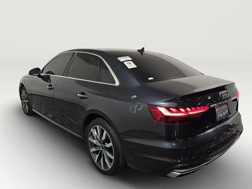 2022 Audi A4 40 Premium