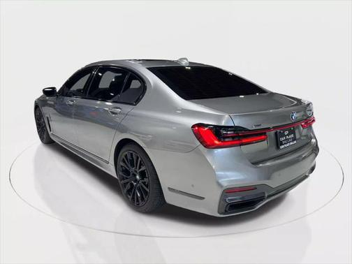 2020 BMW 750 i xDrive