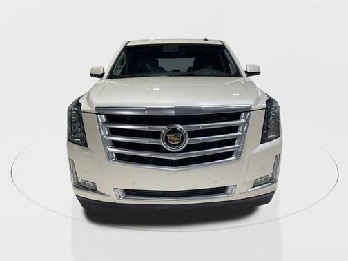2015 Cadillac Escalade Luxury
