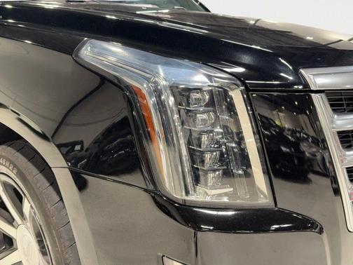 2020 Cadillac Escalade ESV Sport