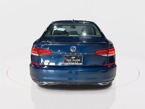2020 Volkswagen Passat 2.0T R-Line