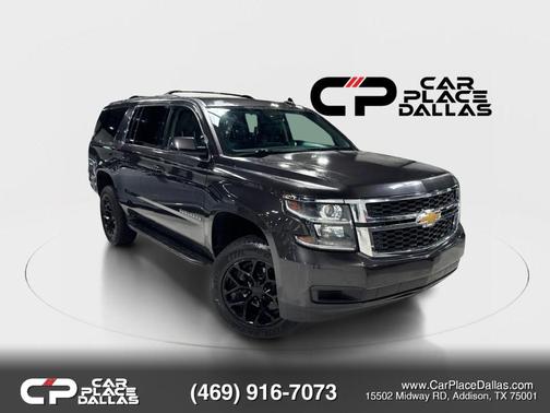 Gray 2017 Chevrolet Suburban LT