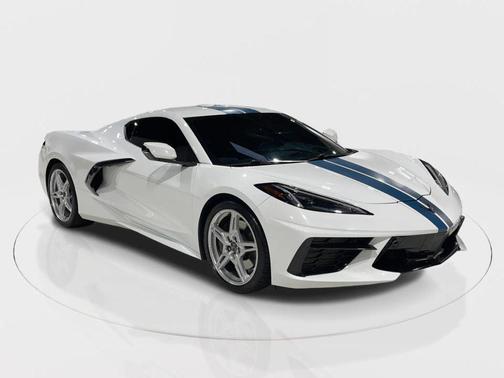 2022 Chevrolet Corvette Stingray w/3LT