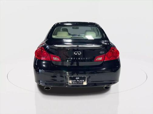 2011 INFINITI G37 Journey