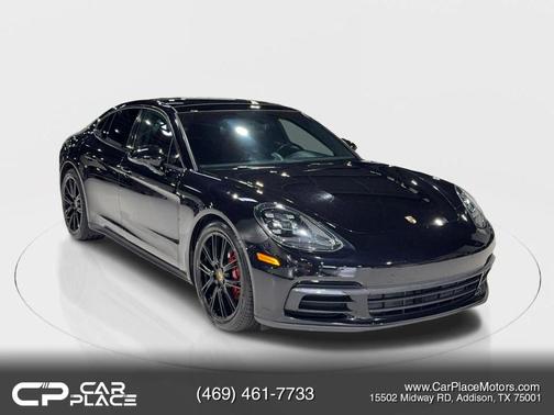 2018 Porsche Panamera 4