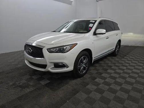 2017 INFINITI QX60 Base